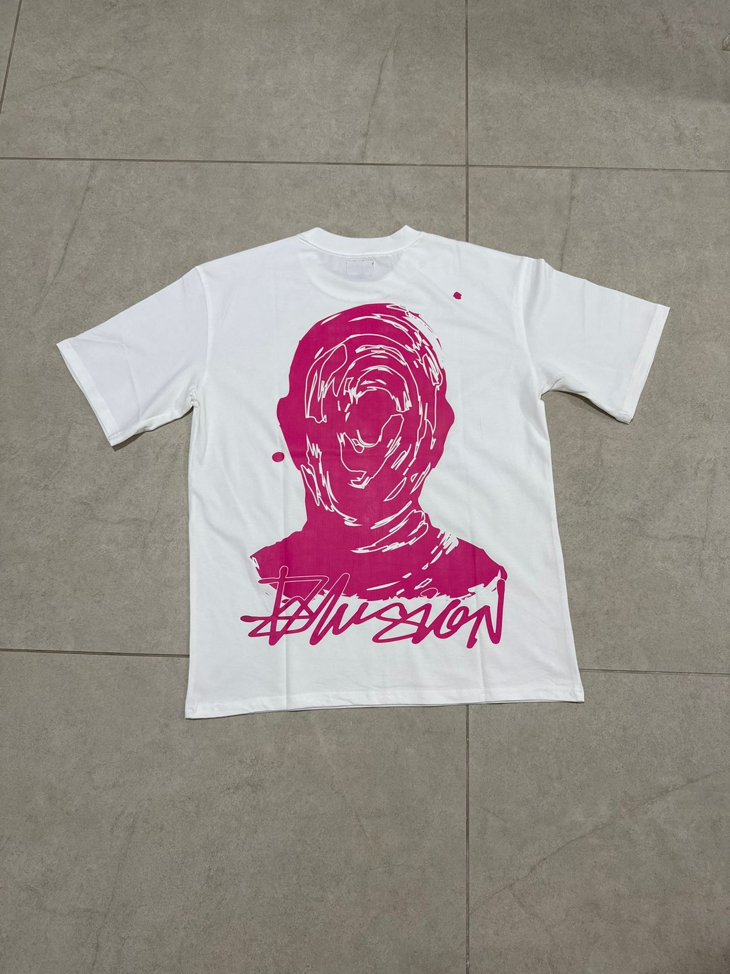 Pink "Delusion" T-Shirt